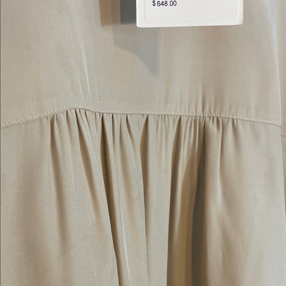 Lafayette 148 New York Beige Silk Button Down Blouse – Career Top Size 12 NWT - Picture 13 of 16